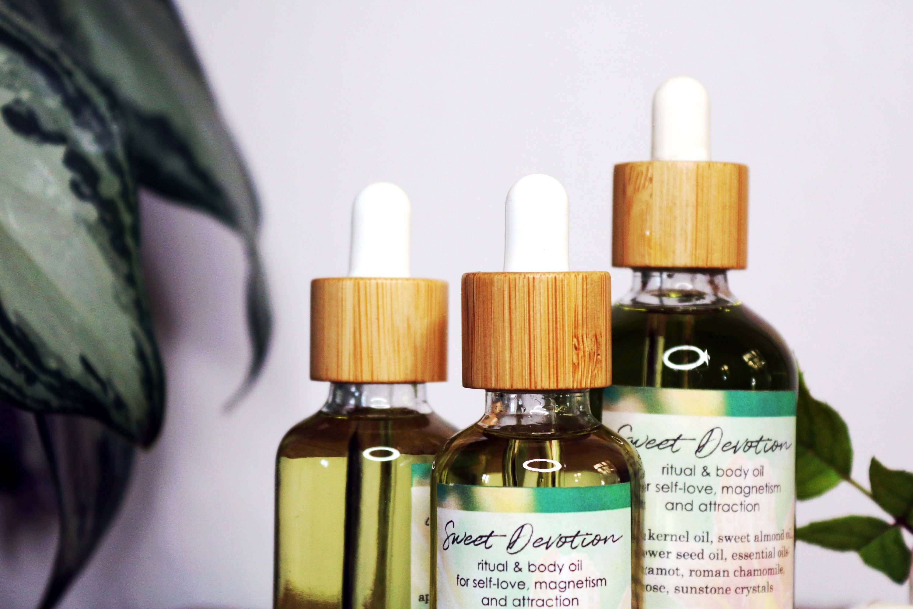 Ayamani Naturals – Engroshandel Bad/Kropsolie – Sweet Devotion Goddess krops- og ritualolie med sunstone4