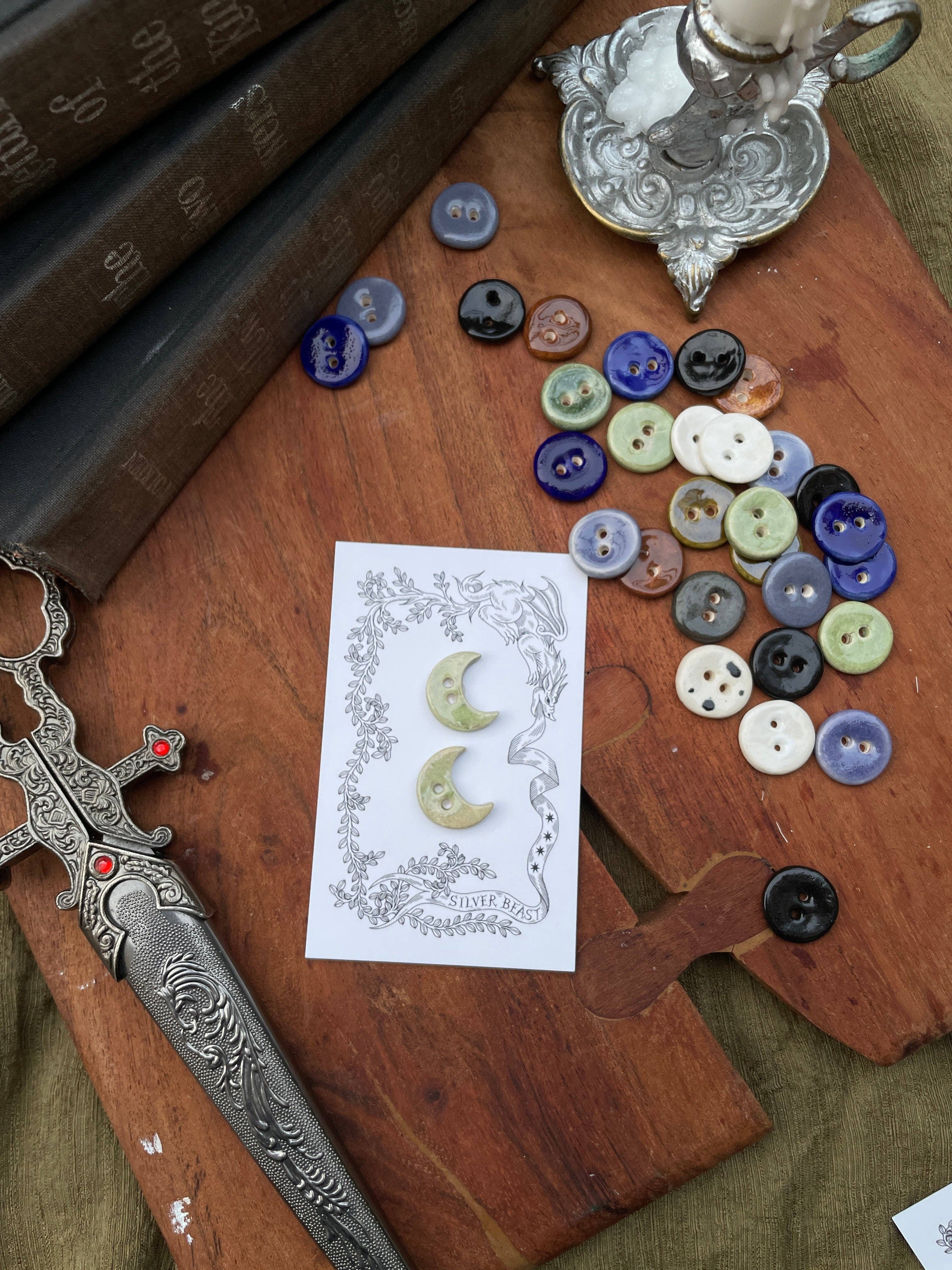 Silver Beast Studio - Wholesale Sewing Button/Snap - 18mm Moon Buttons (set of 2)6