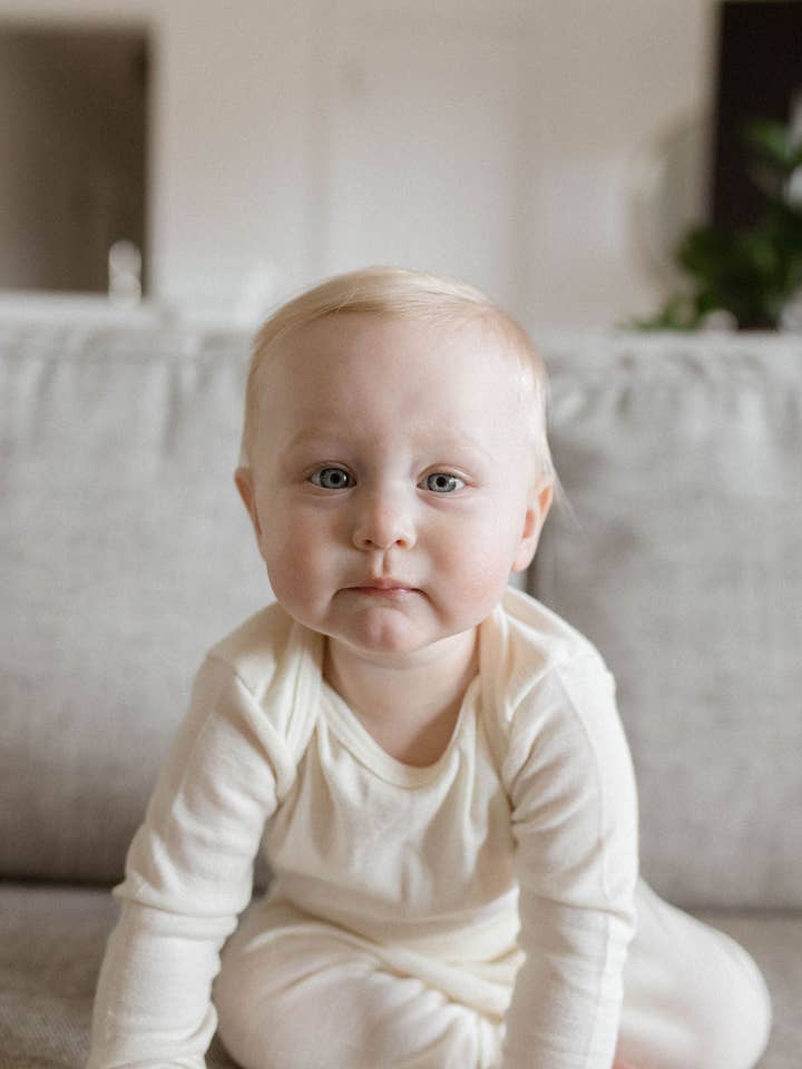 MINI LILA - Wholesale Bodysuit (Non-Footed) - Baby - Organic Merino Wool and Silk Long-sleeved Onesie