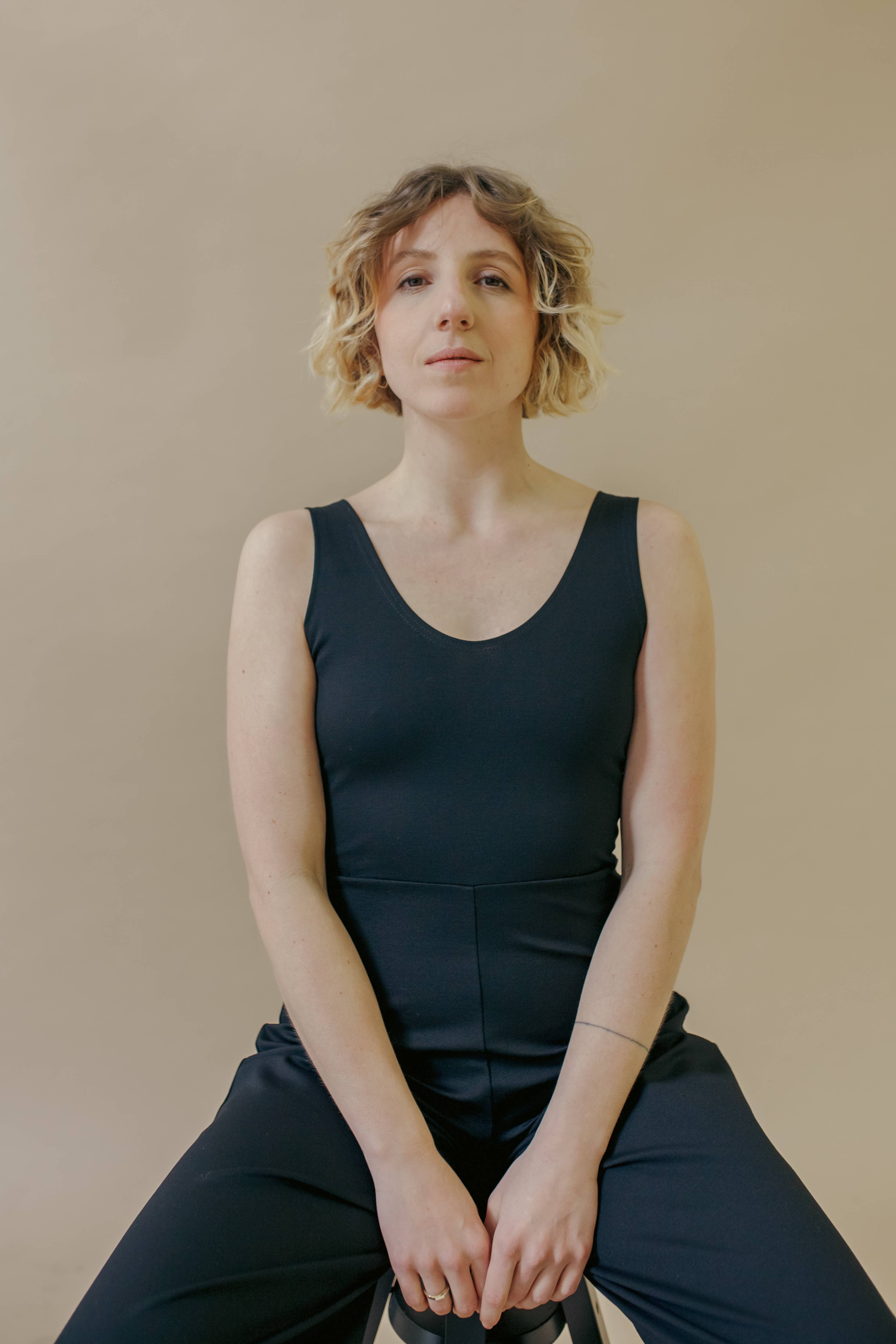 VIKTORIA&VIKTOR - Wholesale Jumpsuit - Dames - JERSEY VIOLA jumpsuit met uitsparing7