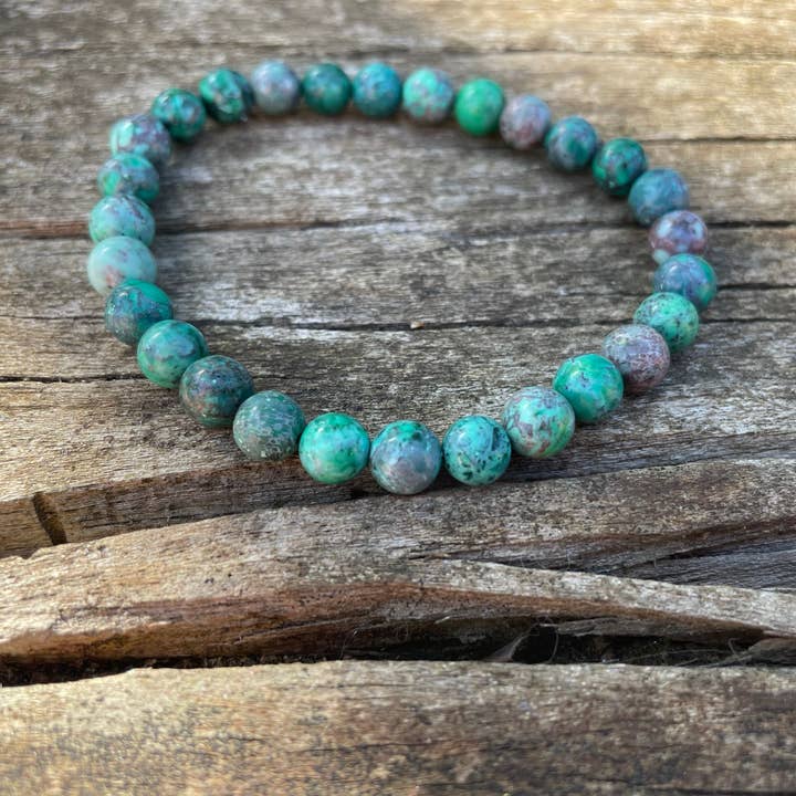 Bracciale elastico di litoterapia con turchese africano per la vendita all'ingrosso da parte di Boutique Bohème