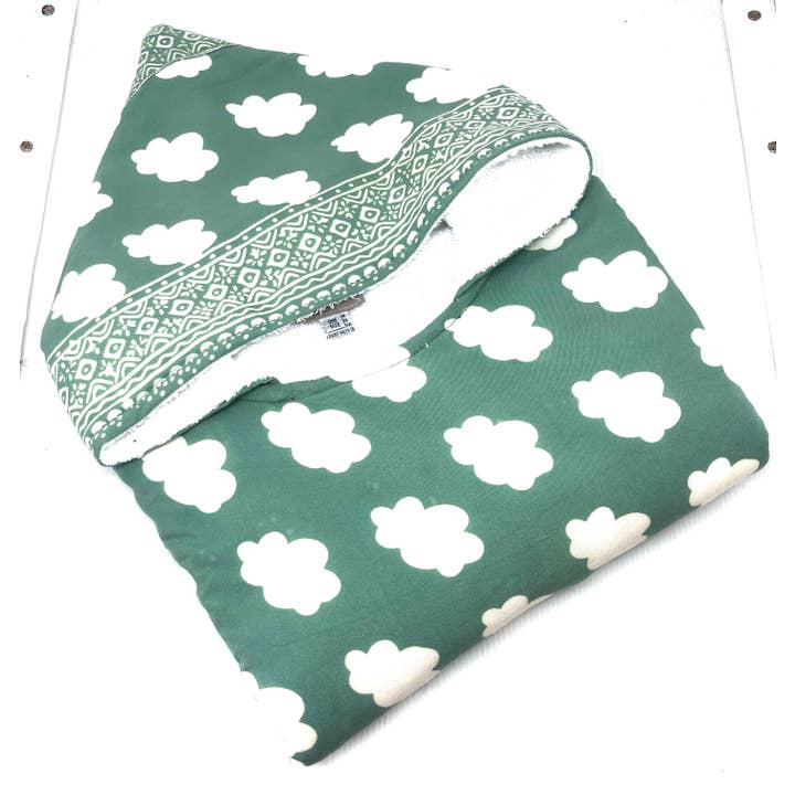 nuvens com capuz, cacto por atacado de LINDA HERING