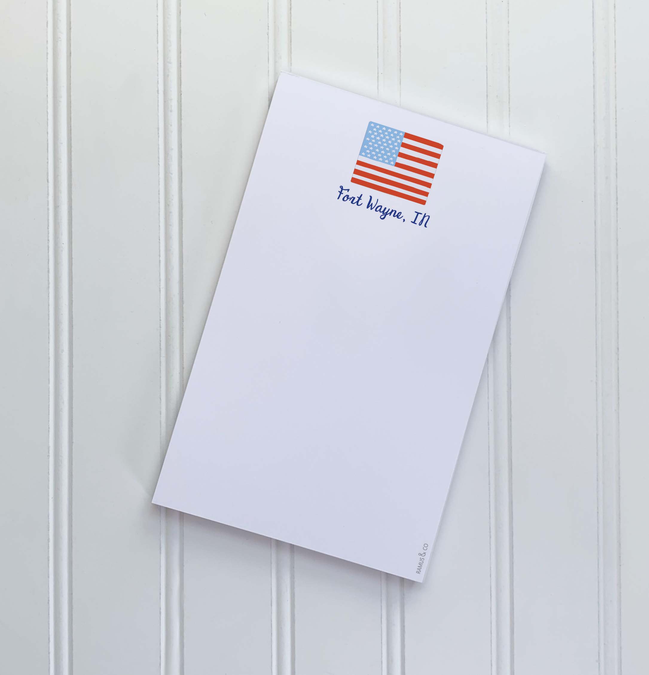 BENUTZERDEFINIERTES NOTIZBLOCK-Symbol + für den Großhandel von Ramus & Co.