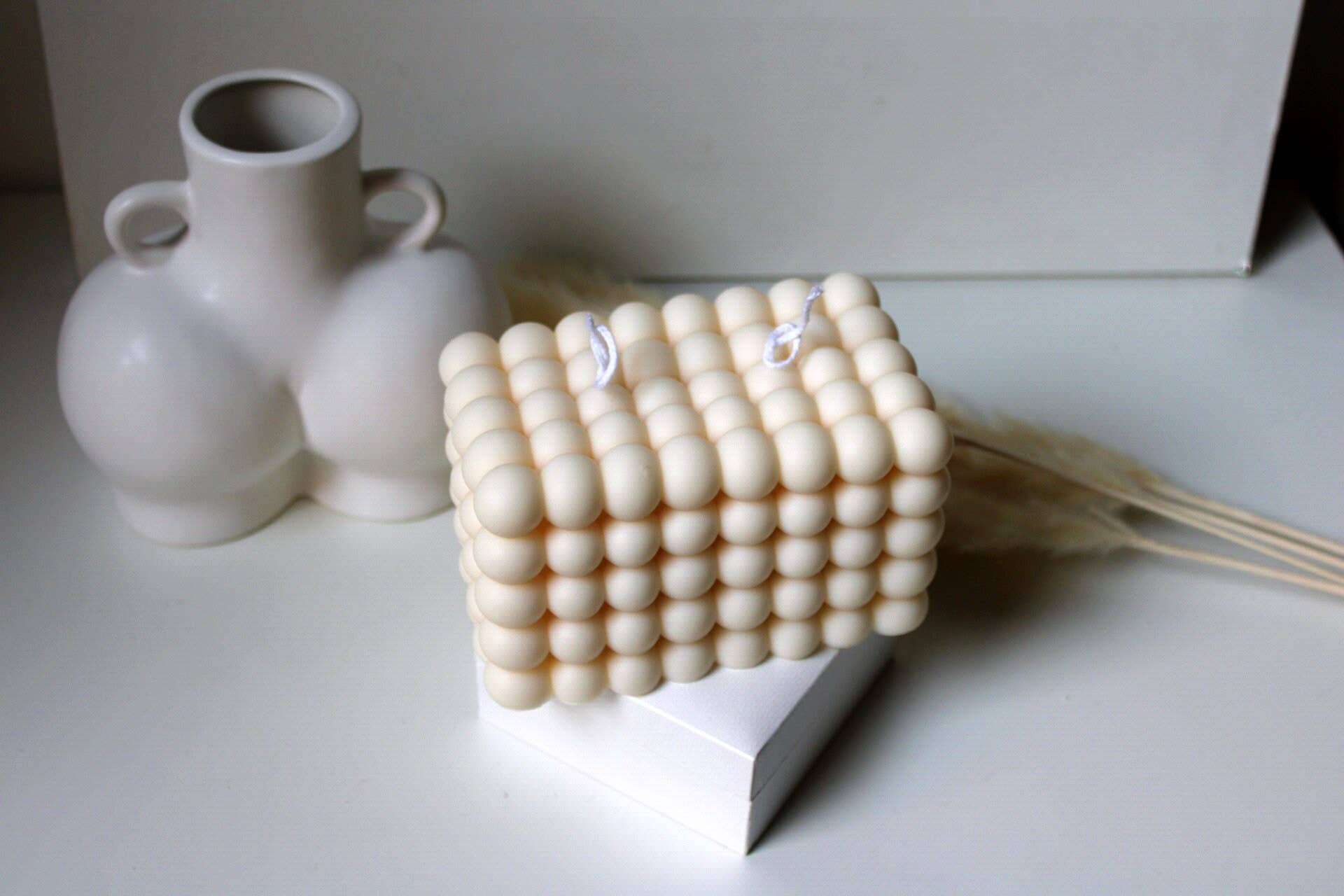 MarneyAsh - Venta al por mayor Velas de diseño llamativo - Vela grande con forma de cubo de doble burbuja, vela de burbujas XL con 2 mechas2