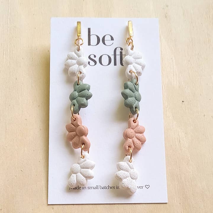 Half-Daisy Dangles for engroshandel hos be soft.