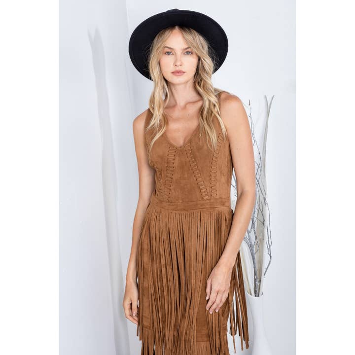 REVEROF - Wholesale Jurk - Dames - SUEDE JURK MET ZUIDELIJKE FRANJES