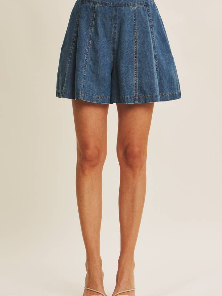 COMFORT MEETS EFFORTLESS SUMMER DENIM WASHED FLARED SHORTS for wholesale by in february