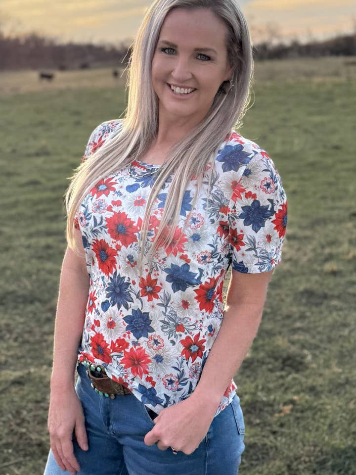 Sterling Kreek - Wholesale Blouse - Women's - Let Your Dreams Blossom Top