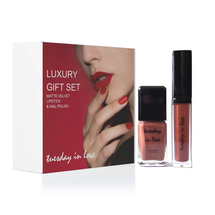 L8R & Secret Kiss Gift Set for wholesale by Tuesday in Love