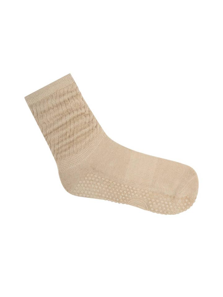 MoveActive - Wholesale Socks - Women's - Scrunch Non Slip Grip Socks - Latte1