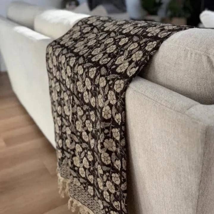 Vintage black floral throw blanket couch Fall home deco for wholesale by Sunny Dzyns