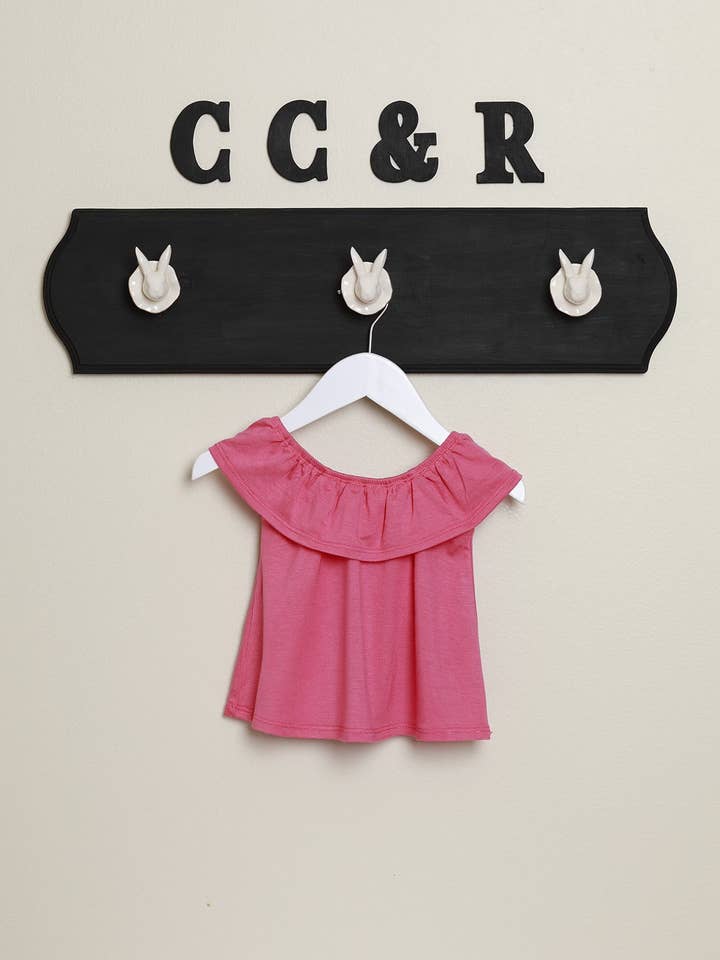 Flæsekanter Nakke Strikket Top Koral Kærlighed for engroshandel hos cee cee & ryan