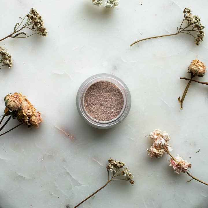 Daughters of Flowers - Vente Masque pour le visage - MASQUE FACIAL ASTERIA ARGILE ROSE avec ortie rose et trèfle