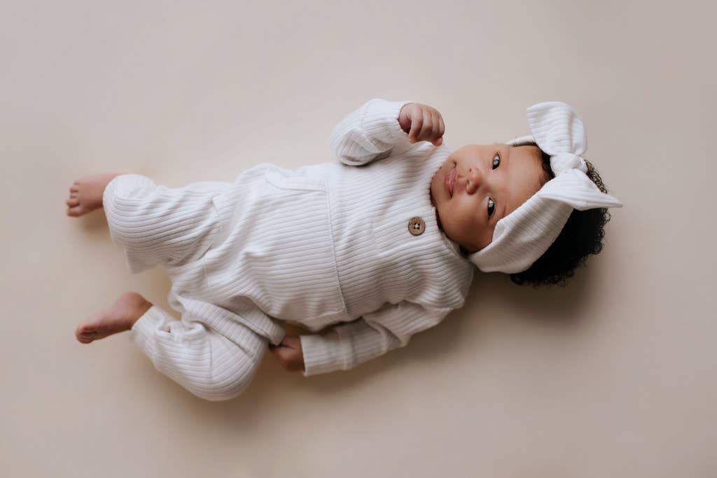 Three Little Tots - Wholesale Rompertje - Baby - Baby ribgebreide romper met zakken50