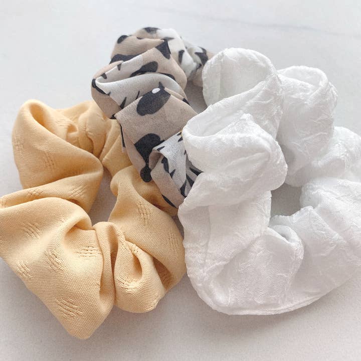 Saige Collective - Wholesale Scrunchie - Women's - SAIGE Scrunchie - Single hair Scrunchie3