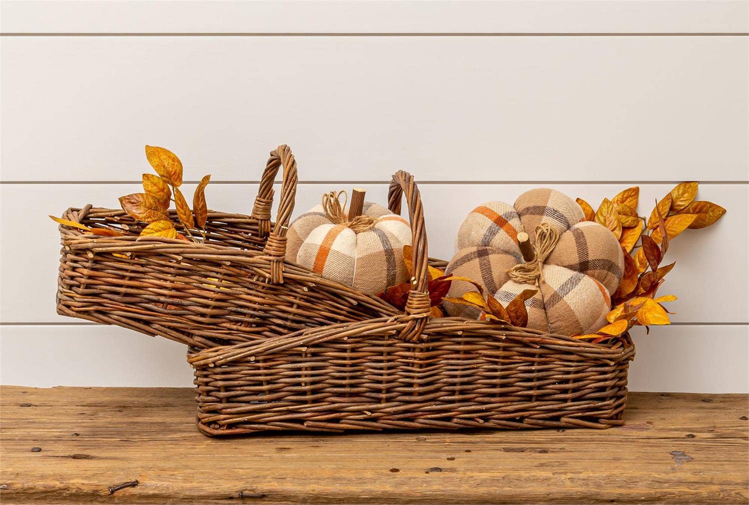 Audrey's Home & Gift – Großhandel Korb – Rechteckige Weidenkörbe mit Griffen (2er-Set)2