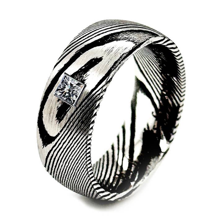 Damaskus stål mænds ring med hvid diamant bryllupsbånd for engroshandel hos rings paradise