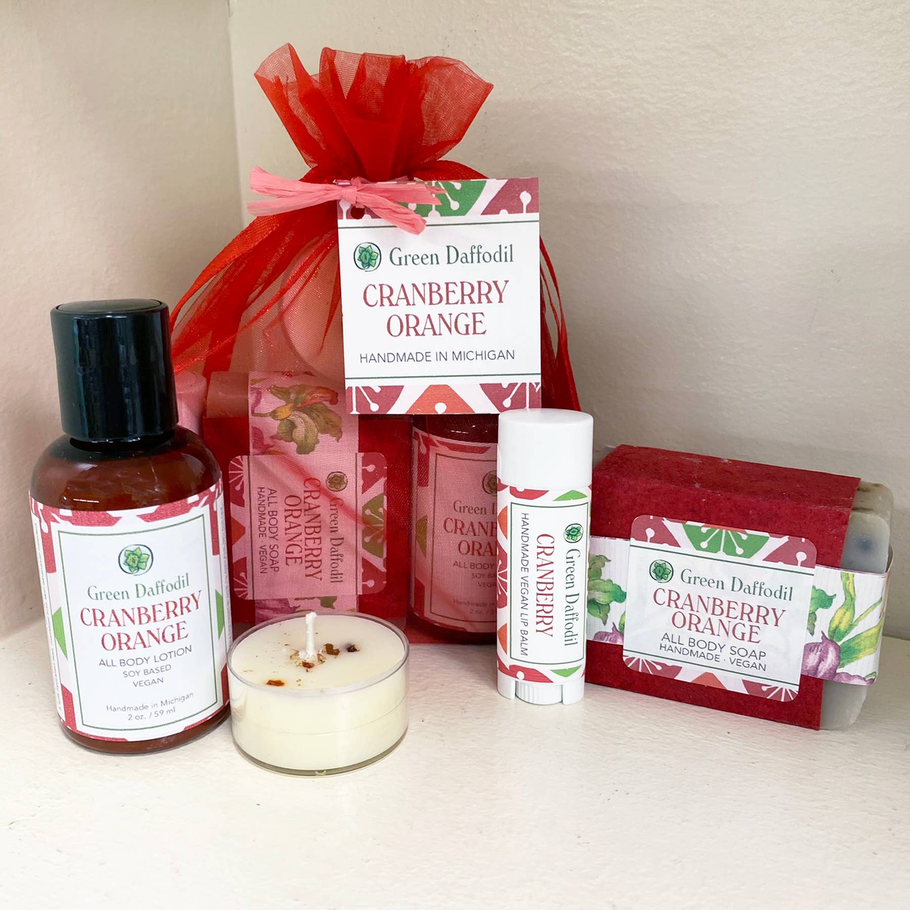 Green Daffodil Bath & Body - Wholesale Bath & Body Set - Cranberry Orange  Organdy Quartet Gift Set - Christmas Gift1