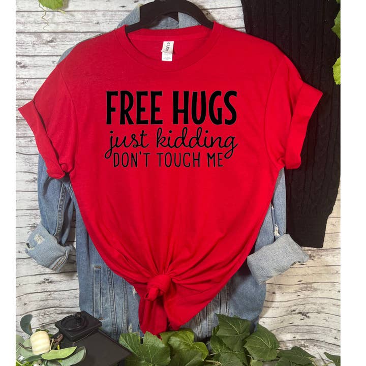 Free Hugs T-shirt for wholesale by Duck Creations Wholesale