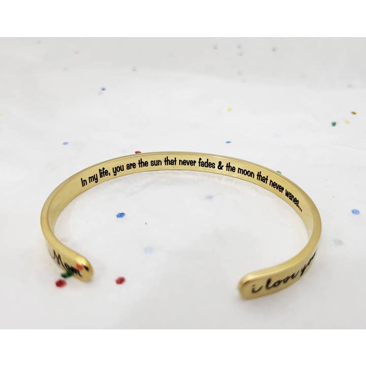I mitt liv är du solen som aldrig bleknar och månen som aldrig avtar - Armband Cuff Bangles för wholesale av Engraved4Ever