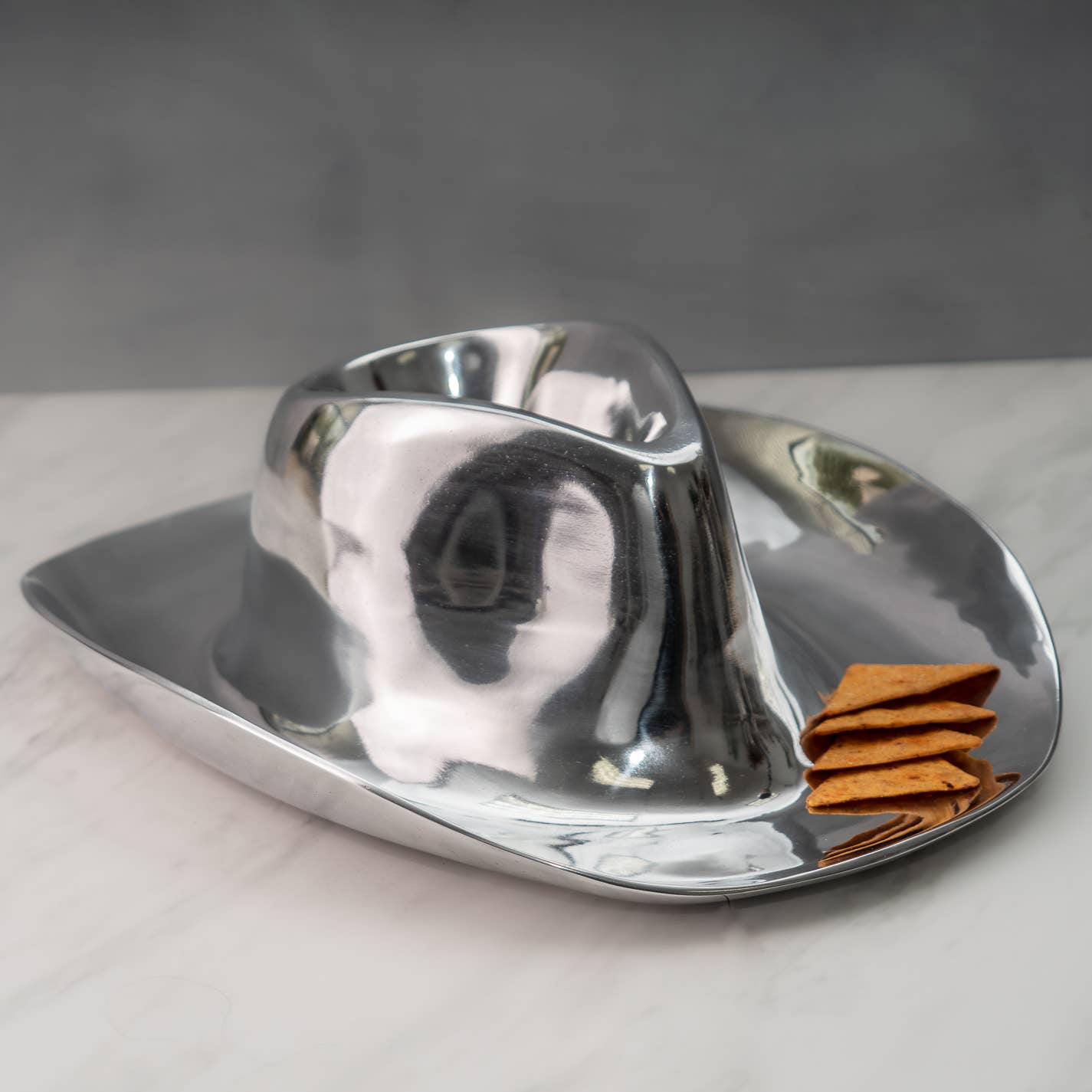 India Handicrafts Inc - Wholesale Serving Tray - Cowboy Hat Snack Server Chip and Dip1