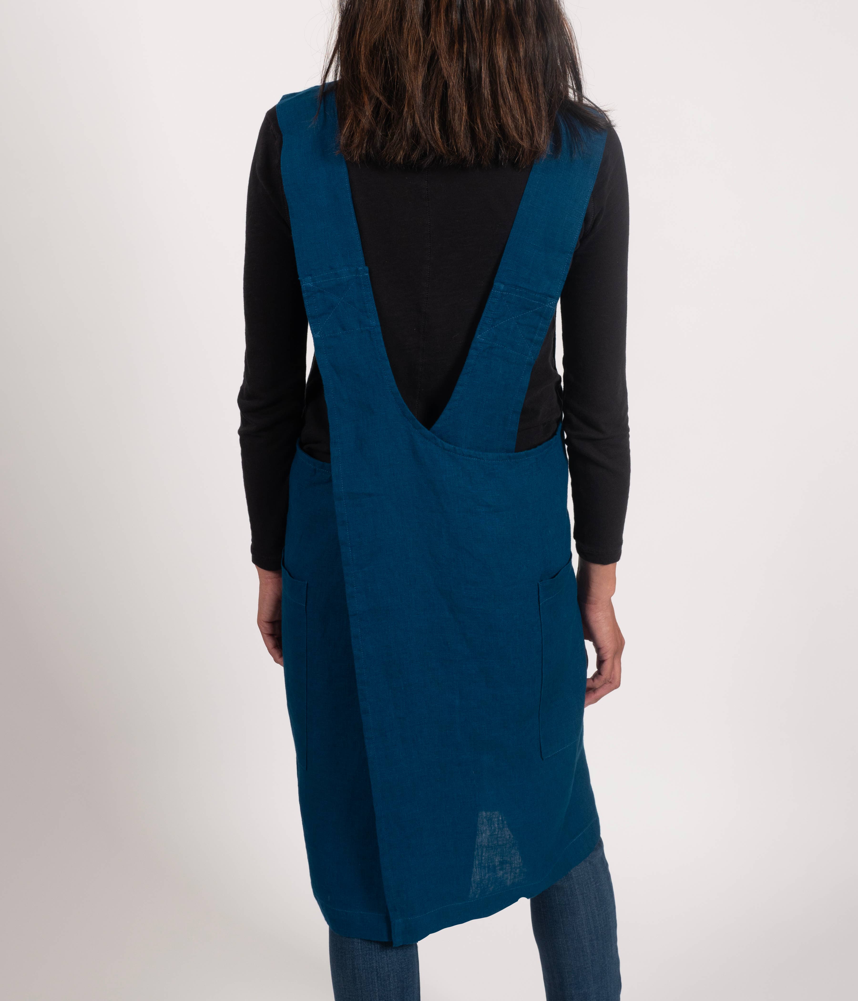 KAF Home - Wholesale Apron - KAF Home Firenze Stone Washed Linen Cross Back Smock Apron3