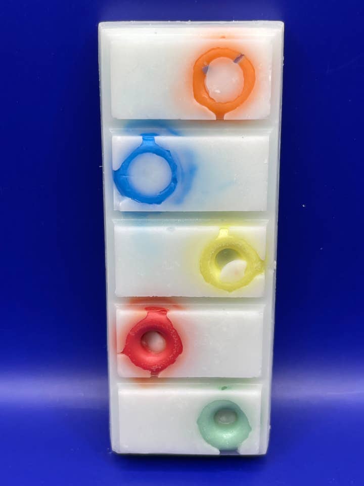 The Looped Fruit Wax Snap Bars 2oz for wholesale by JerrBear's Soap and Candle Company