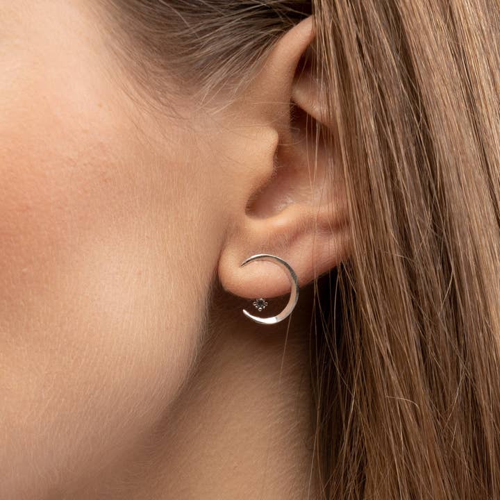 Diat - Wholesale Huggie Earrings - Moon Earrings2
