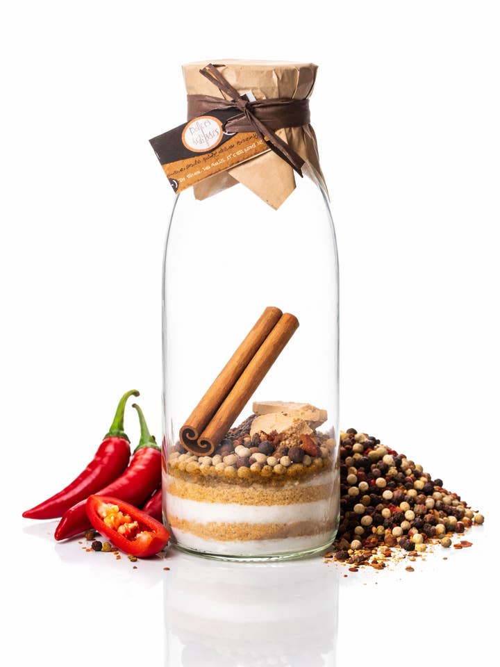 Vorbereitungen „Pfeffer Pfeffer“ für Arrangierte Rums 50CL für den Großhandel von Kit to Mix