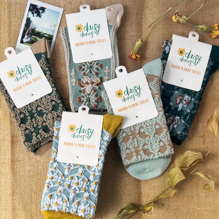 Daisy Dunes - Wholesale Socks - Women's - Haden Floral Socks