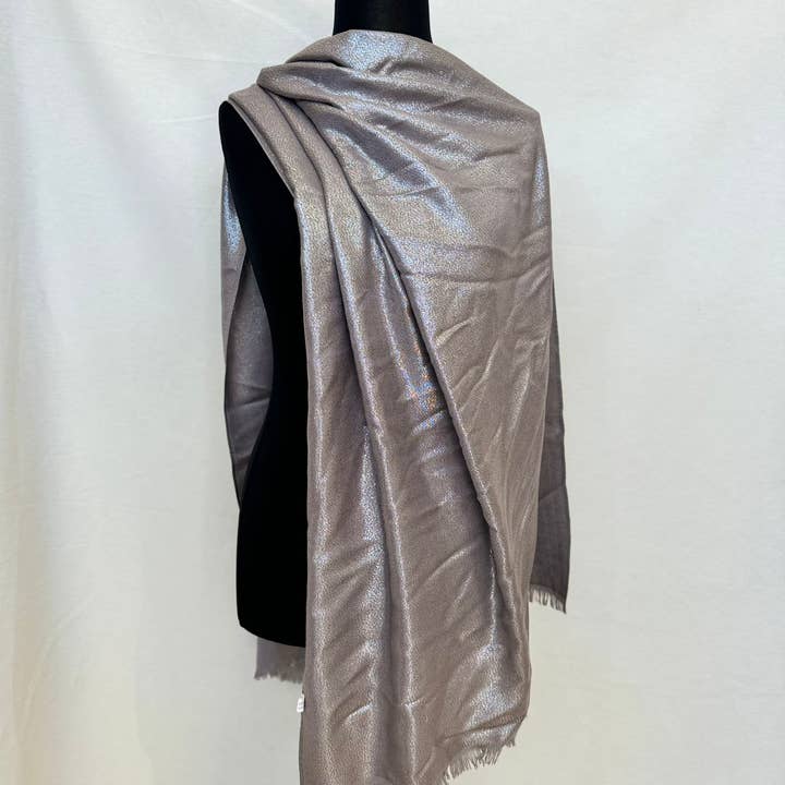 Invitadissimas - Wholesale Wrap - Women's - DOUBLE-SIDED SHINY SHAWL24