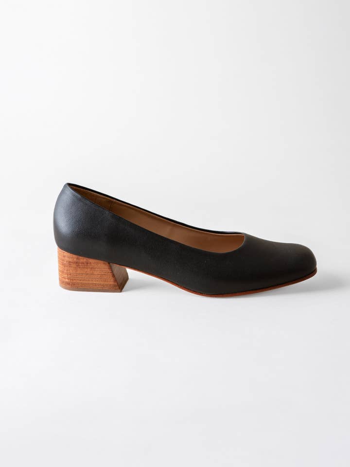 Luisa Low Heel Coal Nappa for wholesale by Fortress