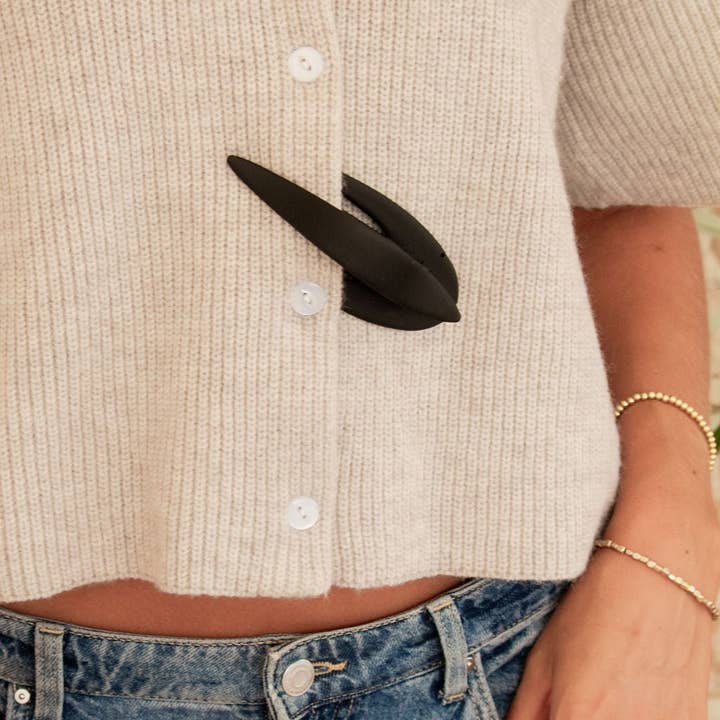 Shop Andi - Wholesale Hair Clip - Women's - XL Pointed Duckbill Claw Clip1