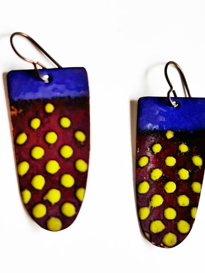 Ohrringe in Traubenlila und Chartreuse für den Großhandel von Courtney Fischer Jewelry