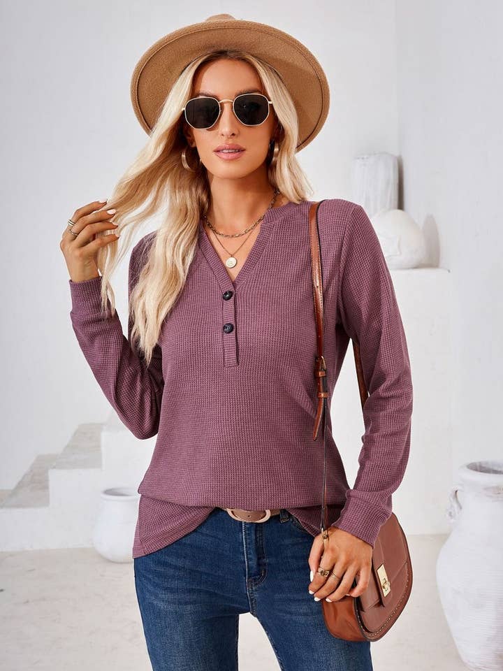 NINEXIS - Wholesale Blouse - Women's - CWTBLL01312_V NECK BUTTON SOLID LONG SLEEVE LOOSE TEE6