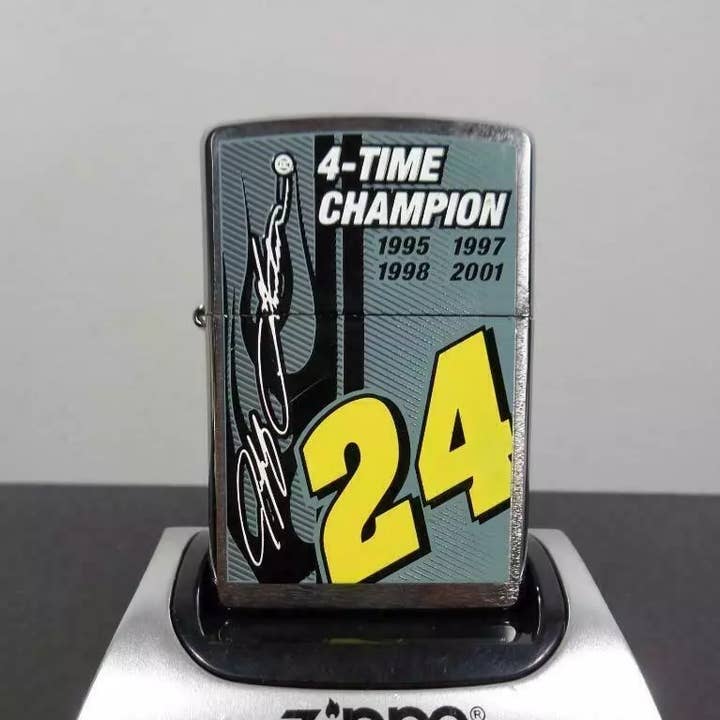 Lighter King - Wholesale Lighter - JEFF GORDON Nascar Champion Zippo Lighter