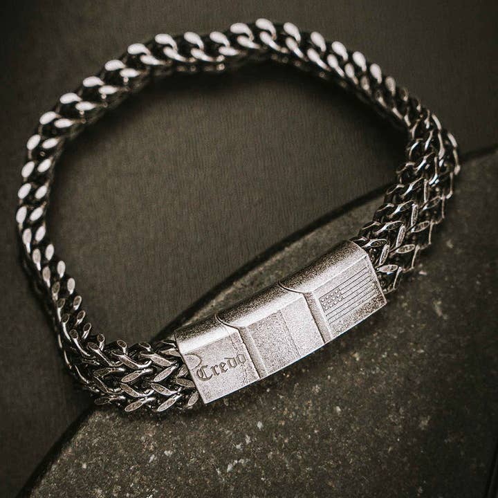 The Hero Company - Wholesale Link & Chain Bracelet - The Hero Company- Knight's Creed BELIEVE Credo Bracelet: Helps Pair Veterans with Service or Shelter Dogs- Faire