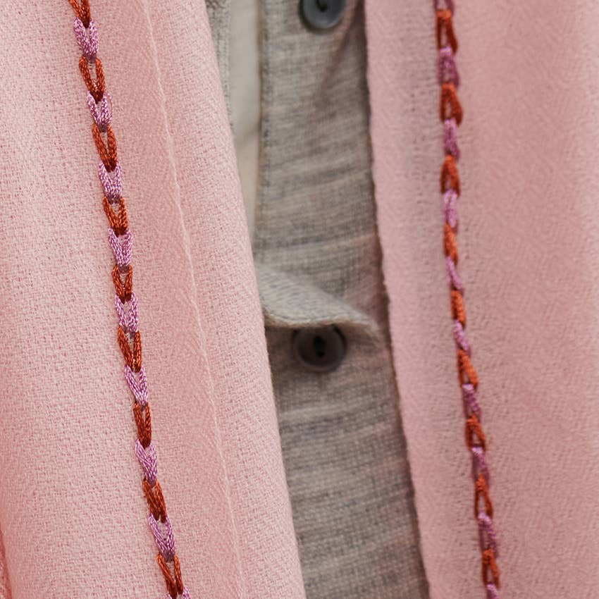 Hellen van Berkel HeartMadePrints - Vente Écharpe – unisexe - Écharpe blush en laine du Cachemire4