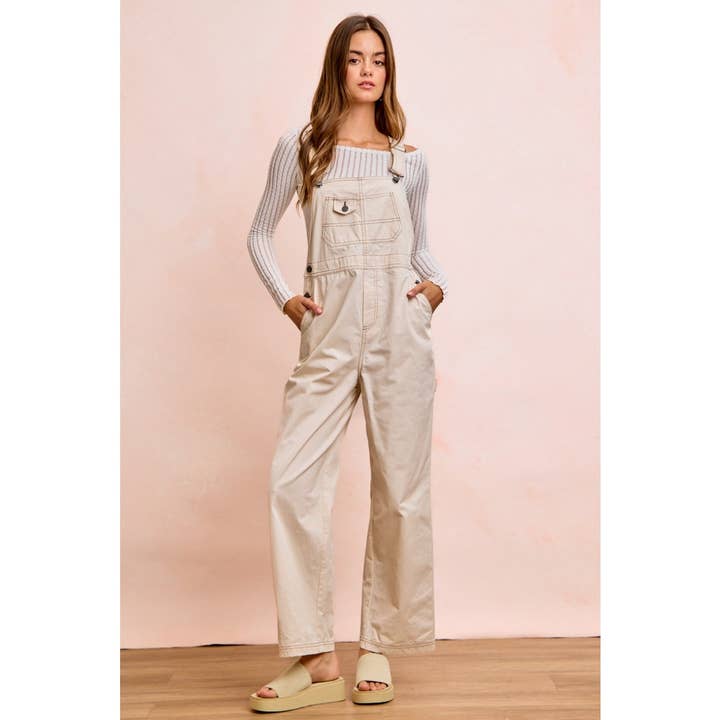 Salopette en sergé à poches utilitaires et bretelles réglables pour la vente par IVE