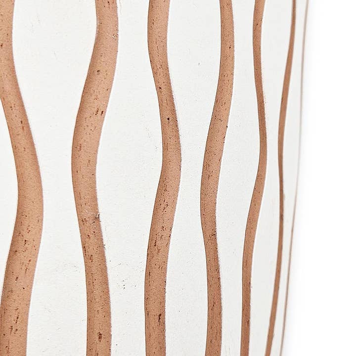 A&B Home Group Inc. - Wholesale Plant pot - D8.5x8" Standard Terracotta Vertical Scroll Pot - Medium3