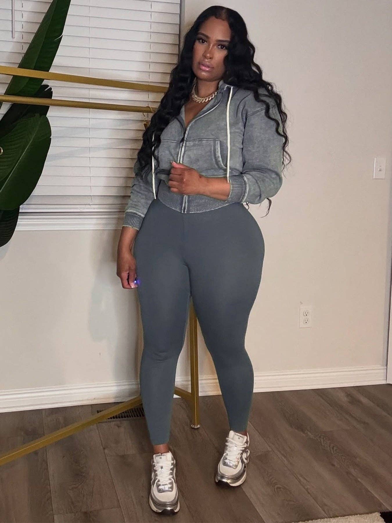 MB Fashion Wholesale - Wholesale Activewear Set - Women's - MB FASHION Cropped Zip-Up Hoodie & High-Waist Leggings Set 50895