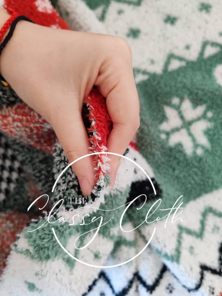 The Classy Cloth WS - Wholesale Throw Blanket - Christmas Luxe Blanket- Snowman Fair Isle RTS5