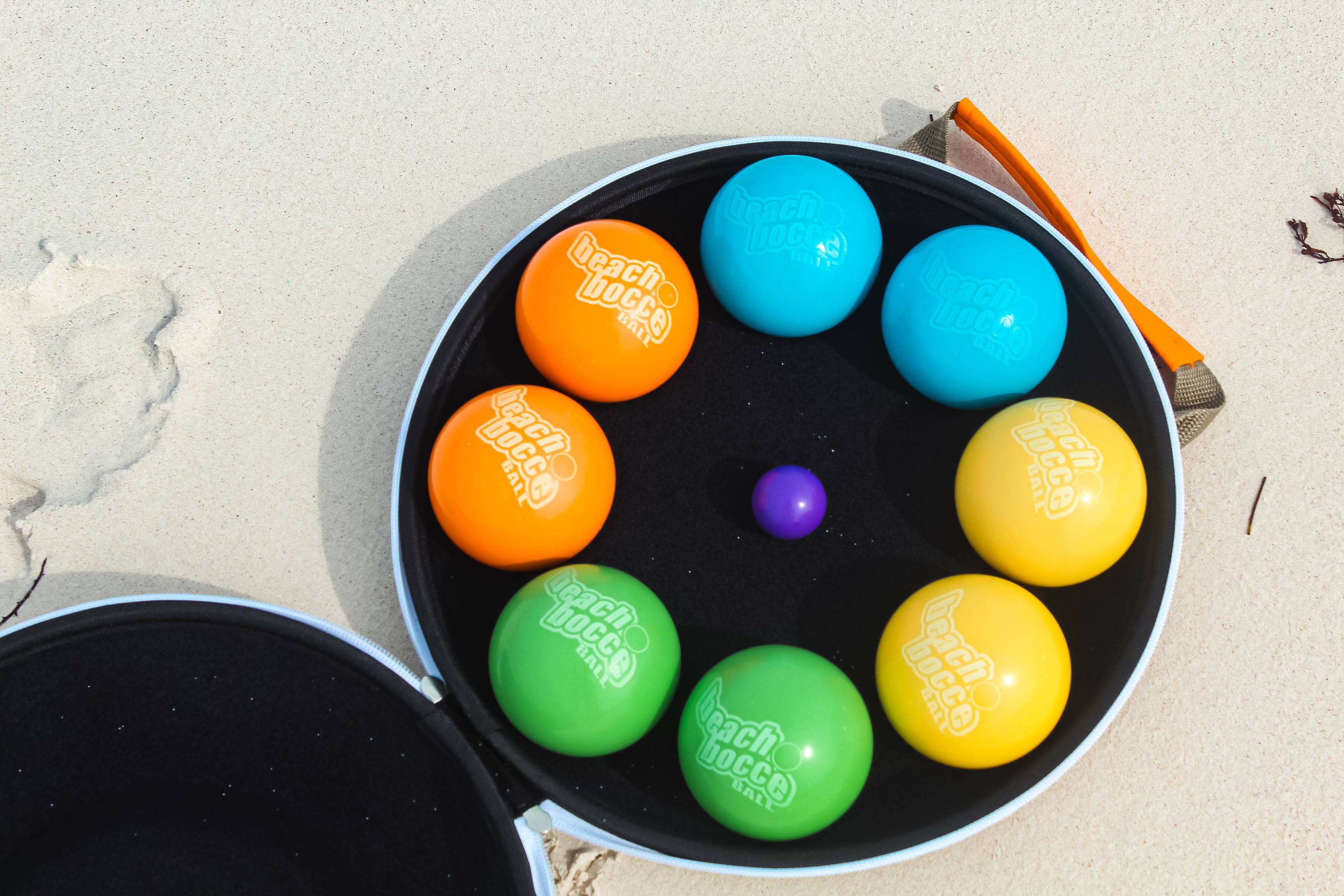 SeaTurtle Sports - Wholesale Sporting Accessories - Luxury Beach Bocce Ball Set4