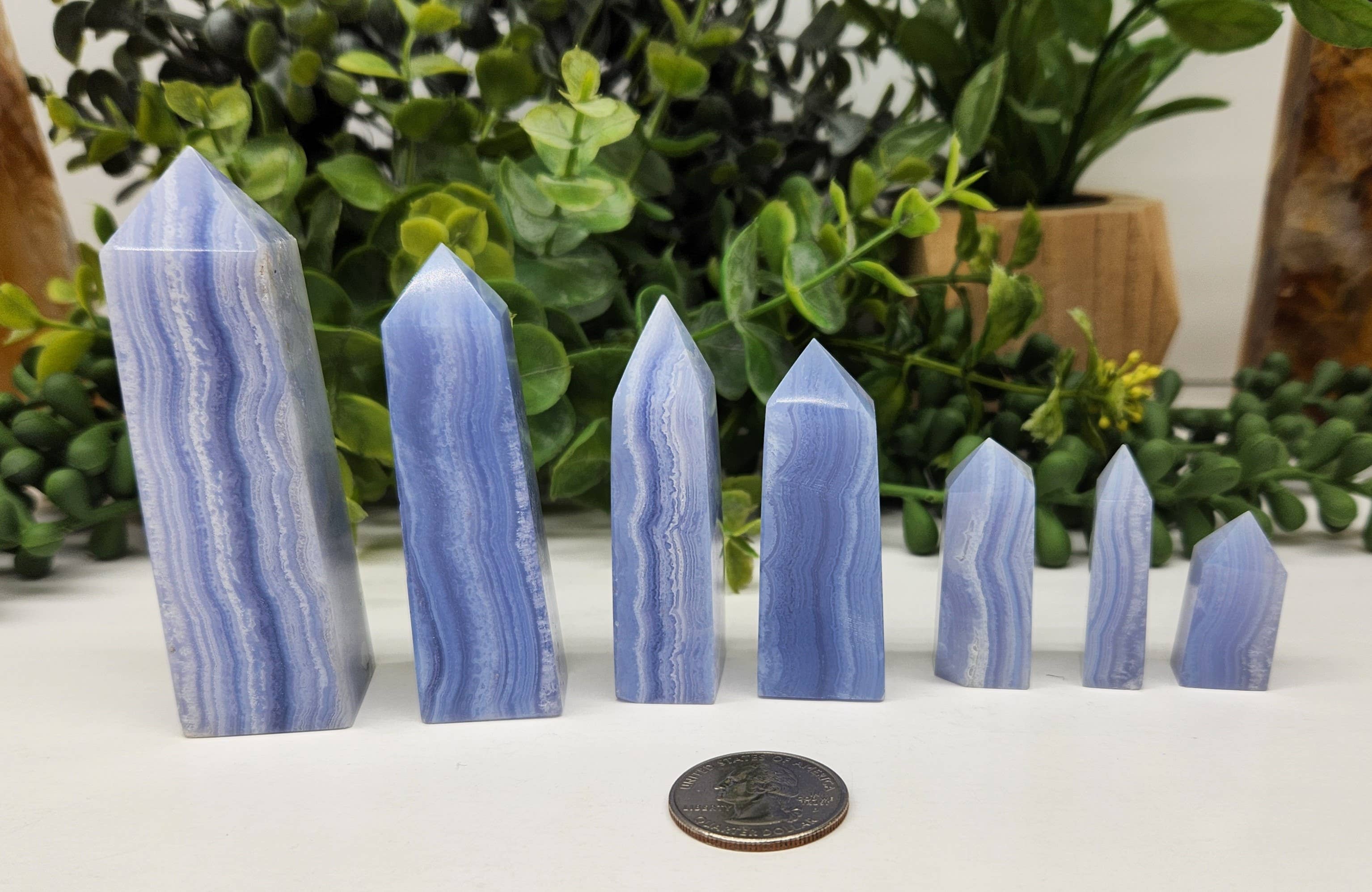 Meraki Gemstones – Engroshandel Spirituelle sten og krystaller – Blue Lace Agate obelisktårne i 0,5 lbs trin3