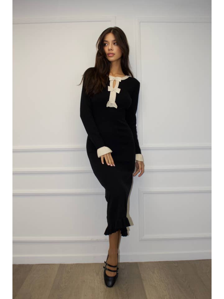 Chilli Girl Collection - Wholesale Dress - Women's - Stretchy maxi knit dress with button bow tie details 1