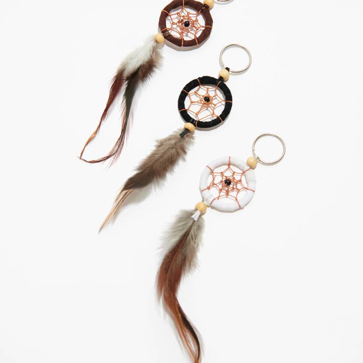 Liv Rocks - Wholesale Keychain – Women's - Dream Catcher Key Chain - Feather Dreamcatcher Accessories1