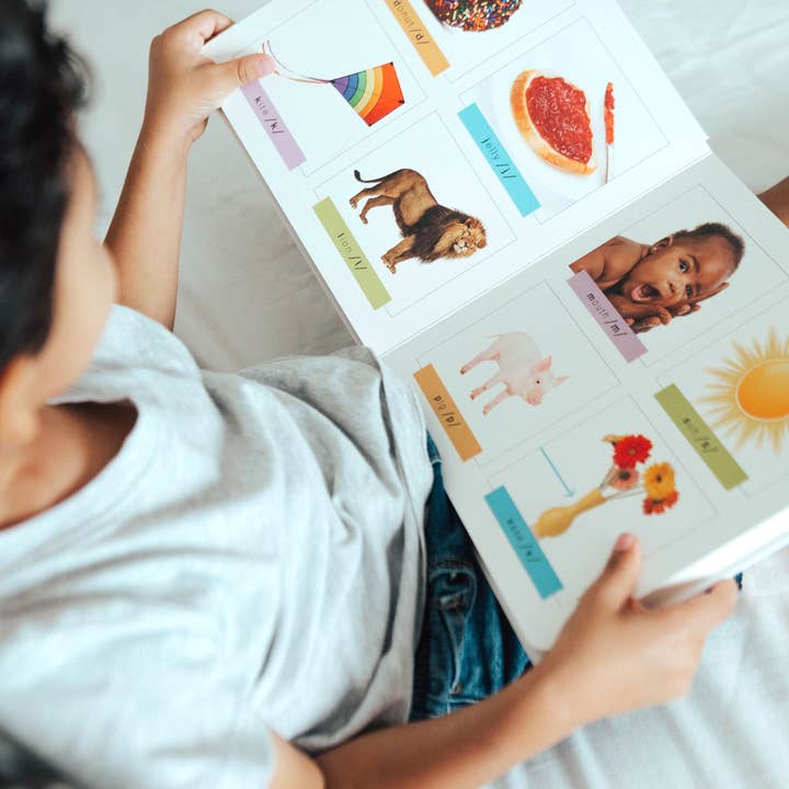 mhaut@smartnoggintoys.com - Wholesale Baby & Toddler Book (0-2) - Baby's First Book of 44 SOUNDS5