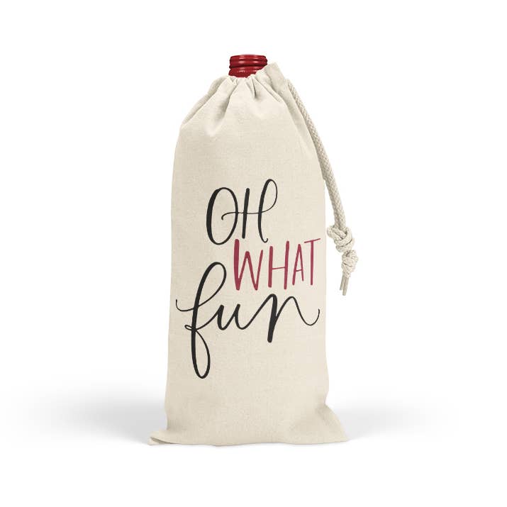 Sac à vin de Noël en toile avec cordon de serrage Oh What Fun pour la vente par Quotable Life