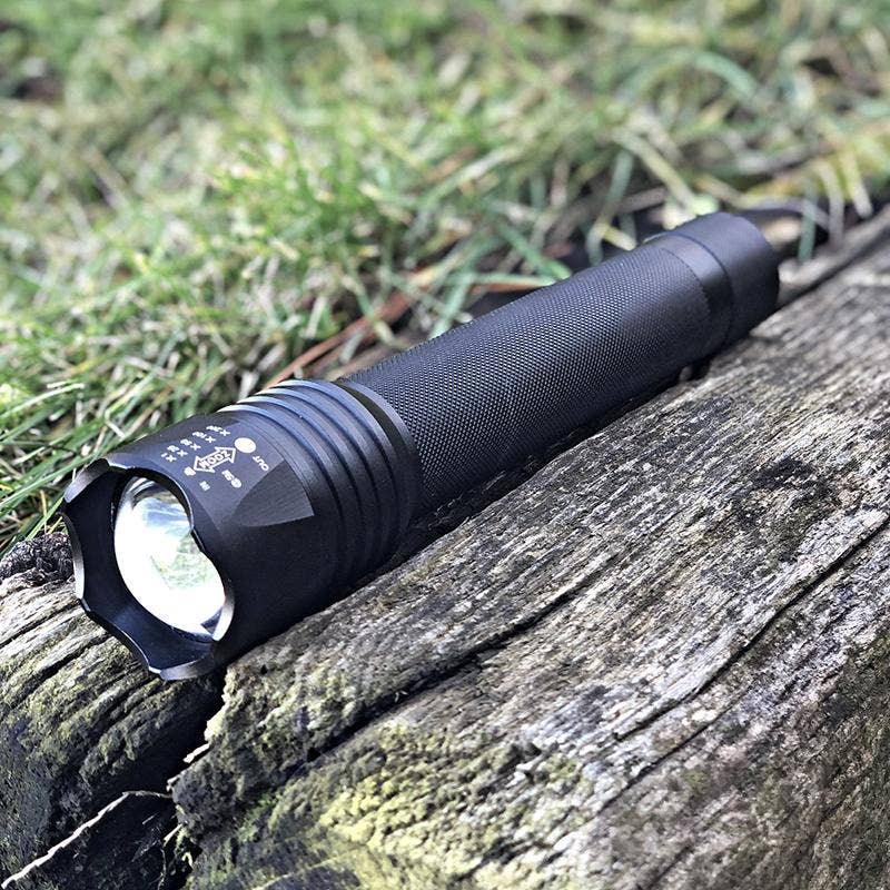 Flipo Group, Ltd. - Wholesale Flashlight - Stinger Tactical 2,000 Lumen Flashlight5
