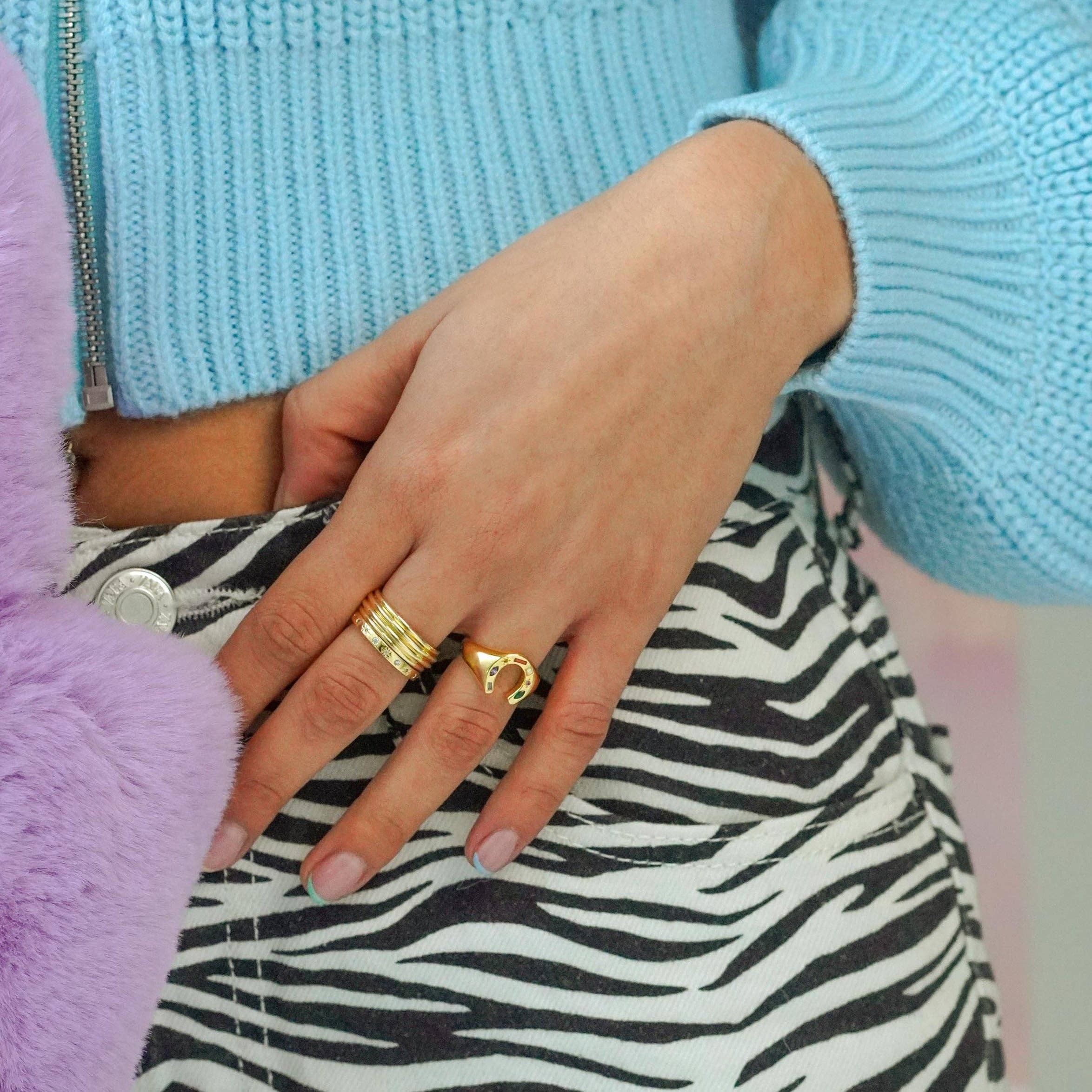 Junk Jewels Ltd – wholesale Signet ring – Kaleidoscope Lucky Charm Signet Ring3